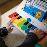 pianinko-hape-baby-einstein-magic-touch-piano-stan-nowy-marka-hape