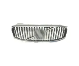 grill-atrapa-do-volvo-xc60-2017-32234987-centralna-srebrny