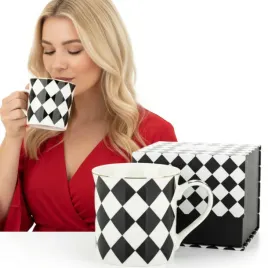 kubek-porcelanowy-w-pudelku-na-prezent-czarno-bialy-porcelana-380-ml