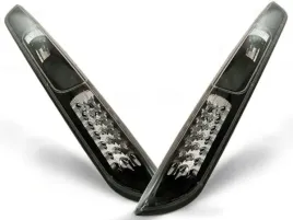 lampy-diody-do-forda-focusa-04-08-hatchback-black