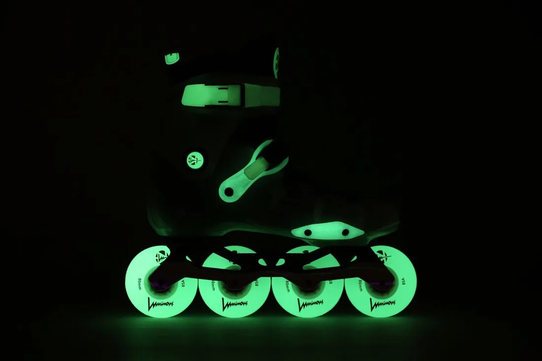 rolki-luminous-ray-dark-42-stan-nowy