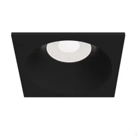 oprawa-sufitowa-lampa-podtynkowa-nowoczesna-czarna-kwadratowa-maytoni
