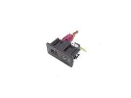 gniazdo-port-wejscie-usb-aux-5g0035222f-volkswagen-seat-nowe-oryginalne