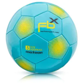 pilka-nozna-do-nogi-rekreacyjna-dla-doroslych-seniorska-meteor-fbx-5