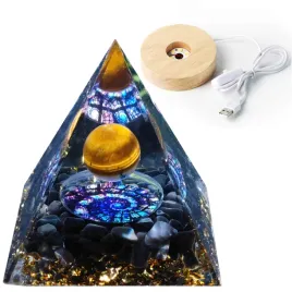 piramida-orgonit-led-lampka-podstawa-5cm-krysztal-kamienie-amulet-5cm-hx13