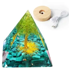 piramida-orgonit-led-lampka-podstawa-5cm-krysztal-kamienie-amulet-5cm-hx12