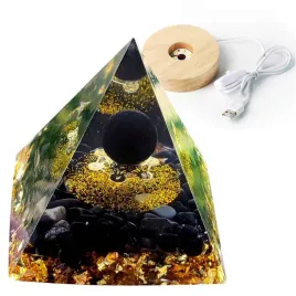 piramida-orgonit-led-lampka-podstawa-5cm-krysztal-kamienie-amulet-5cm-hx20