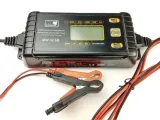 inteligentna-ladowarka-akumulatorowa-12v-24v