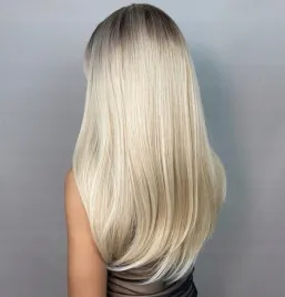 peruka-damska-dlugie-blond-ombre-wlosy-proste-z-grzywka-syntetyczne-63-cm