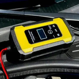 prostownik-automatyczny-z-funkcja-naprawy-lcd-12v-6a-akumulator-ladowarka