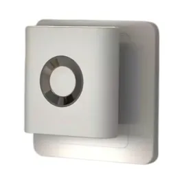 lampka-led-z-czujnikiem-ruchu-oswietlenie-schodowe-scienne-do-gniazdka