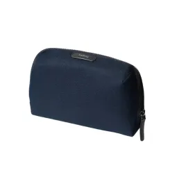 bellroy-desk-caddy-organizer-na-akcesoria-elektronike-etui-pokrowiec-navy