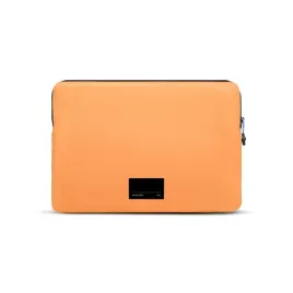 native-union-sleeve-wodoodporny-uniwersalne-etui-ochronne-do-macbook-16