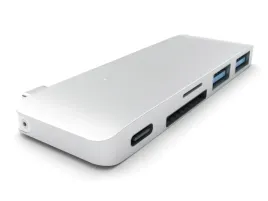 satechi-type-c-usb-passthrough-hub-usb-c-60w-2x-usb-a-micro-sd