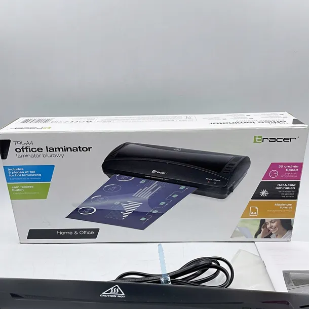 laminator-a4-laminarka-gratis-folie