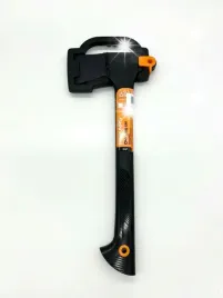 siekiera-fiskars-do-rozlupywania-drewna-solidny-topor-chopping-axe-a10