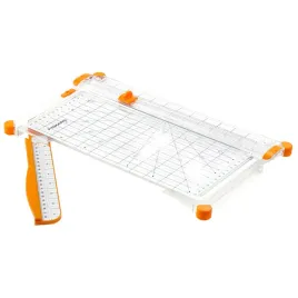 trymer-reczny-maszynka-do-ciecia-papieru-fiskars-a4-a3-precyzyjna