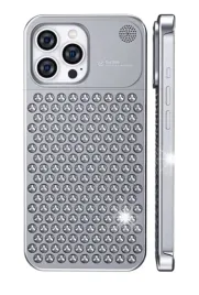 aluminiowe-chlodzace-etui-iphone-15-pro-zapachowe