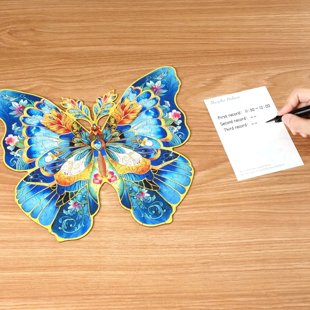 puzzle-robotime-200-elementow-morpho-helena
