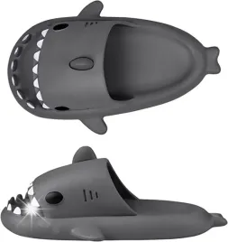 grube-klapki-na-basen-rekiny-antyposlizgowe-kapcie-shark-czarne-33-34