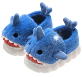 dzieciece-kapcie-domowe-pluszowe-cieple-miekkie-rekin-shark-28-29