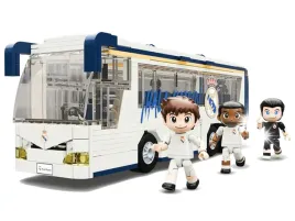 real-madryt-autobus-pilkarski-klubowy-do-zlozenia-klocki-488-el-puzzle
