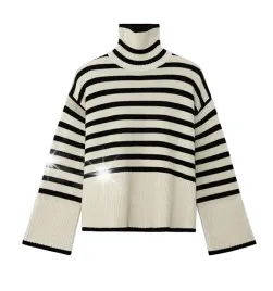 sweter-damski-golf-w-paski-over-size-bezowy-cieply