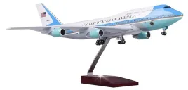 model-samolotu-boeing-747-air-force-one-kolekcjonerska-replika-47cm-1-150