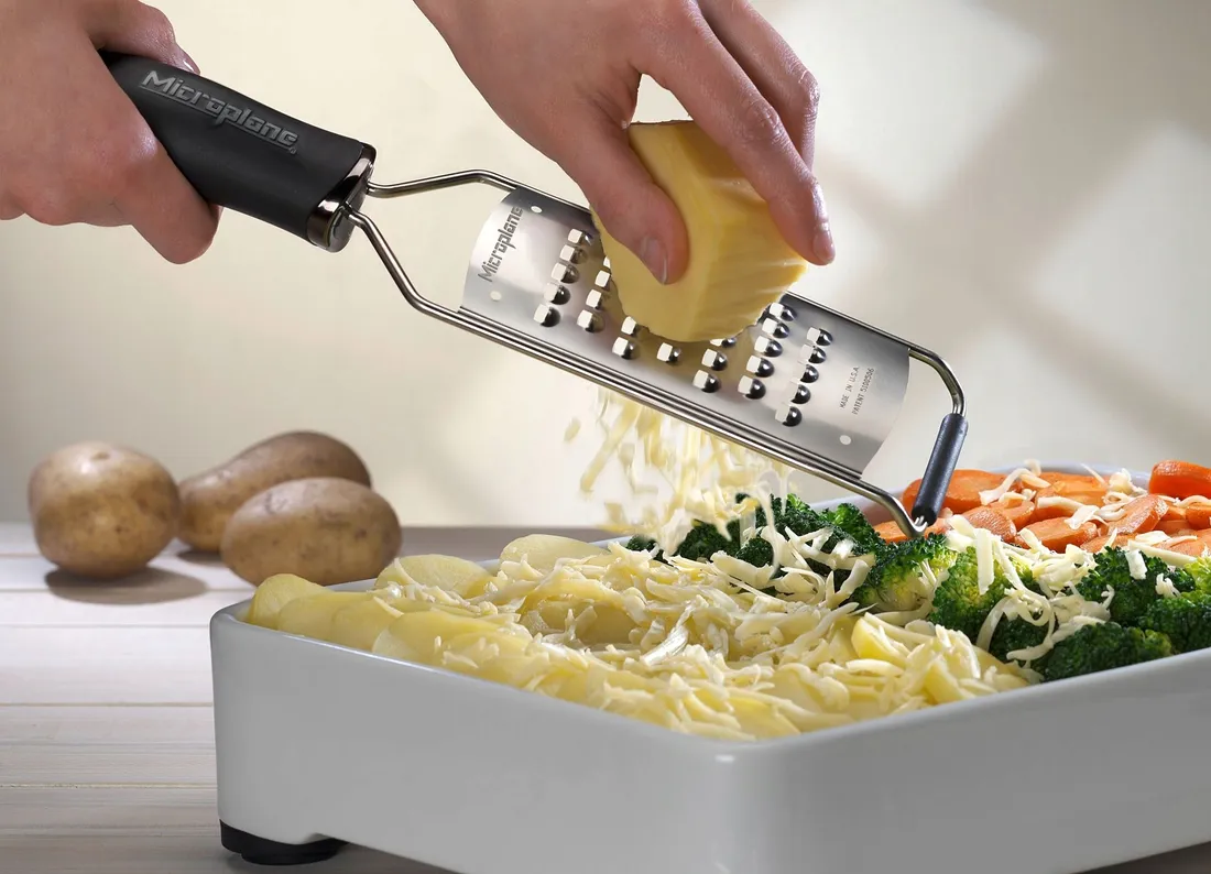 microplane-gourmet-tarka-extra-coarse