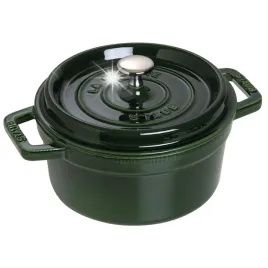 staub-la-cocotte-garnek-zeliwny-okragly-2-2-ltr-zielony