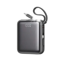 powerbank-10000mah-22-5w-z-wbudowanymi-kablami-usb-c-lightning-czarny
