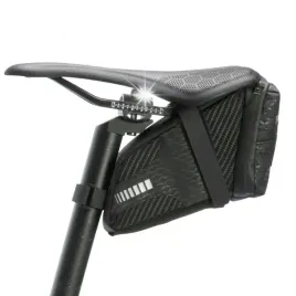 torba-rowerowa-wodoodporna-mocowana-pod-siodelko-pojmnosc-1-5l-czarna