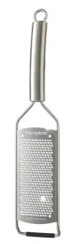microplane-tarka-do-tarcia-kuchenna-reczna-na-wiorki-ostra-uniwersalna