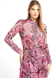 guess-rozowa-koszula-damska-wzor-paisley-i-lamparta-kolnierzyk-s-g-a