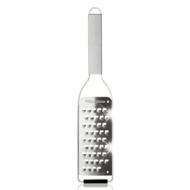 microplane-tarka-do-tarcia-kuchenna-reczna-na-wiorki-ostra-uniwersalna