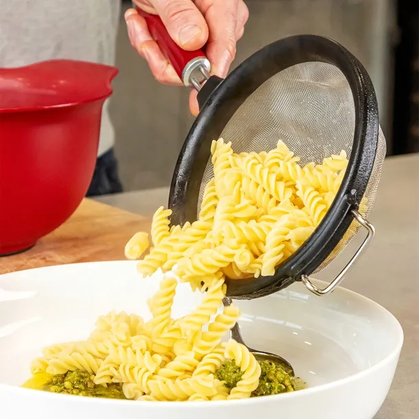 kitchenaid-sitko-kuchenne-18-cm-coreline