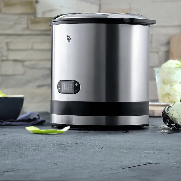 wmf-maszynka-kitchenminis-do-lodow