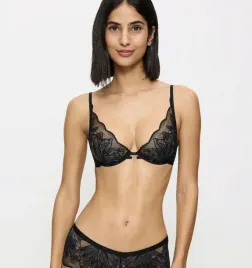 triumph-crazy-stupid-love-w-czarny-70-e