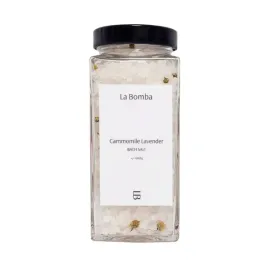 sol-do-kapieli-cammomile-lavender-la-bomba-680-g