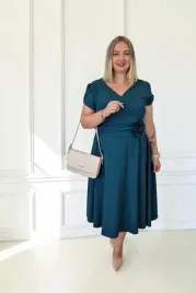 elegancka-sukienka-midi-polkolo-kwiat-w-pasie-butelkowa-zielen-48