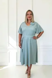 elegancka-sukienka-z-polyskiem-midi-polkolo-szalwiowa-42
