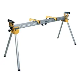 uniwersalne-stanowisko-robocze-dewalt-do-pilarek-ukosnych-de7023-xj