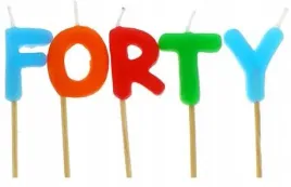 swieczki-pikery-forty-kolorowe-na-40-urodziny-tort