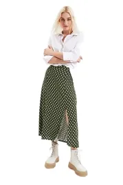 trendyol-spodnica-midi-z-rozcieciem-w-kropki-zielona-40-5ea-40-5-a