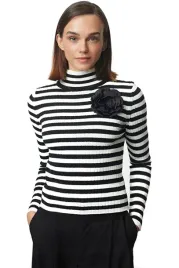 trendyol-sweter-damski-paski-golf-kwiat-dekoracyjny-na-ramieniu-s-5ea