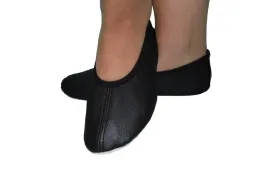 czarne-balletki-dzieciece-z-materialu-syntetycznego-na-sezon-24-6ka