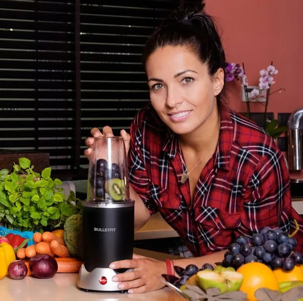 nutri-blender-kielichowy-eldom-bln700-ekstraktor