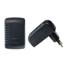 ladowarka-sieciowa-uniwersalna-usb-wtyczka-do-mlynkow-webber-5v-1a
