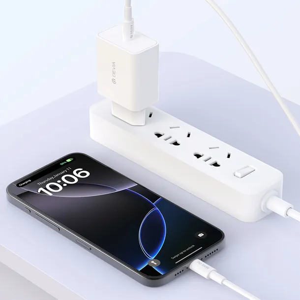 devia-ladowarka-sieciowa-rocket-pd-45w-1x-usb-c-biala-producent-bez-marki