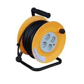 przedluzacz-elektryczny-budowlany-bebnowy-4-gniazda-30m-3x15mm-best